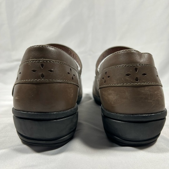 Dansko Mathilda D Mary Jane Flats Womens Dark Taupe Strap Shoes Sz 41 (10.5-11) - Picture 9 of 13